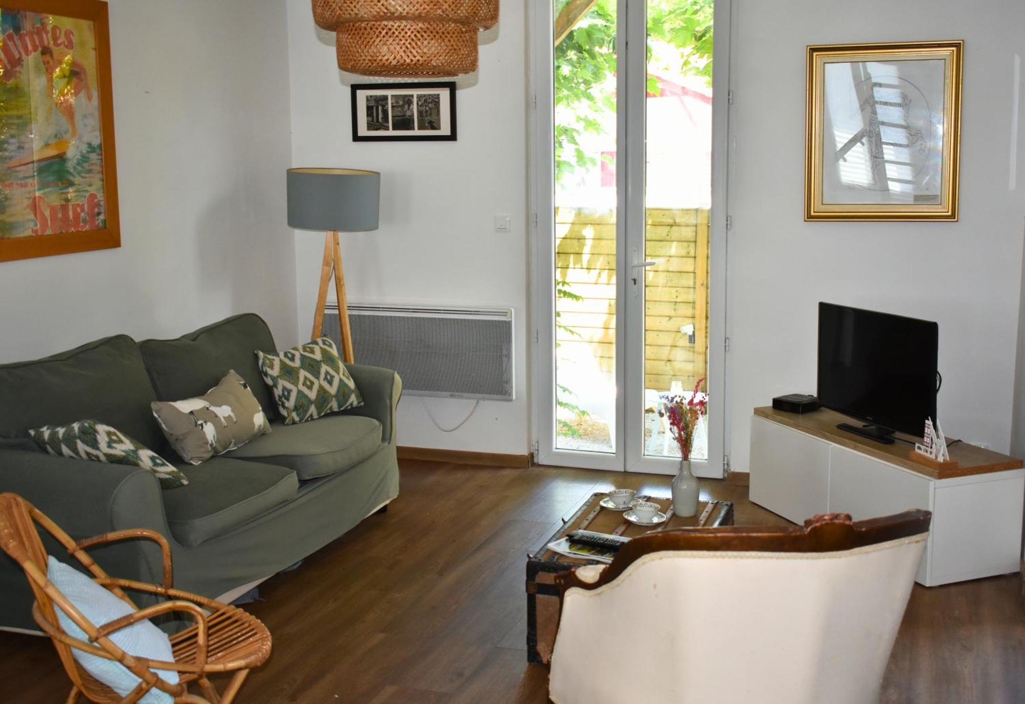 Villa Regis - Jardin-Parking-Wifi-Equipe Bajonna Zewnętrze zdjęcie