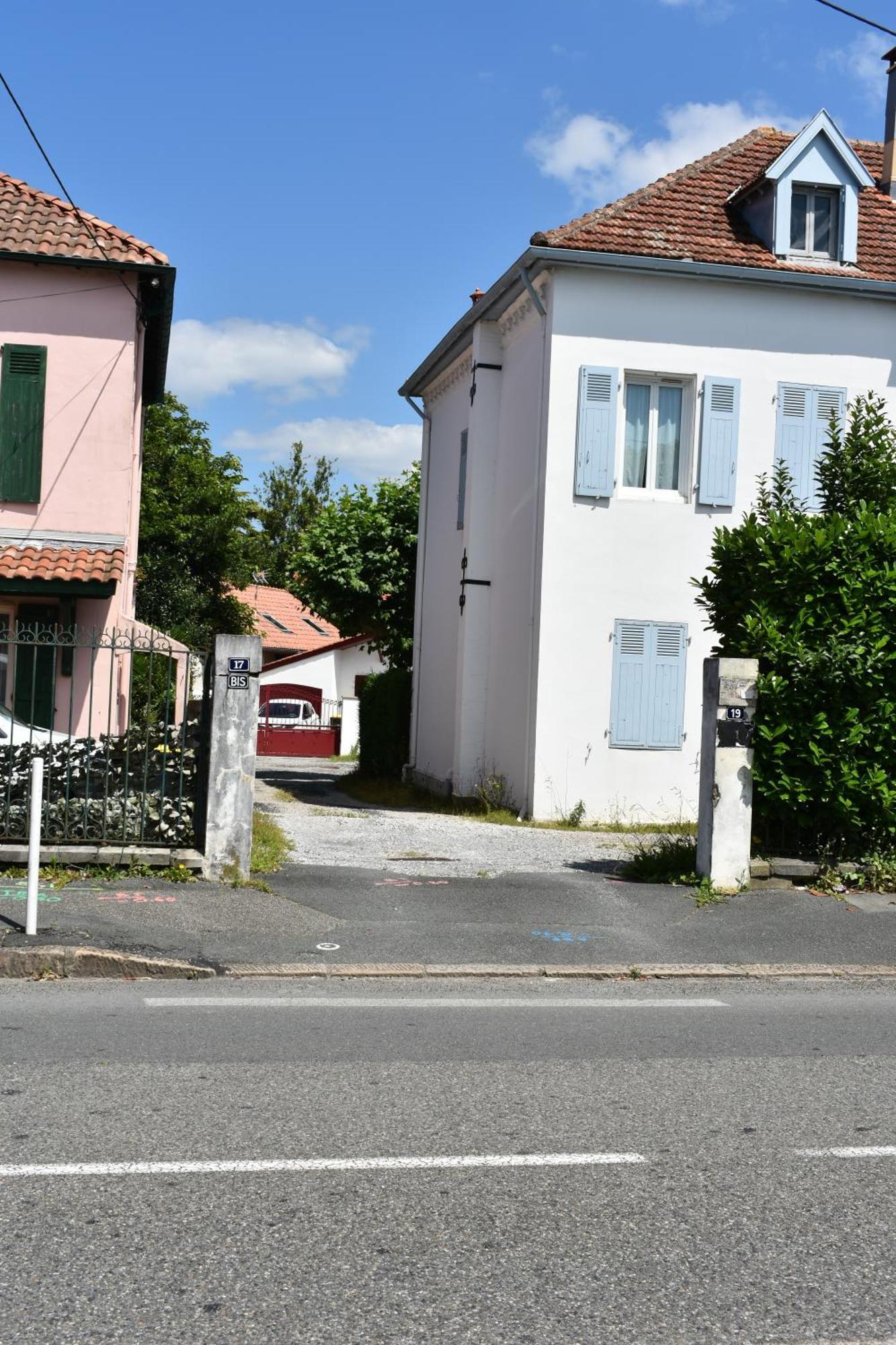 Villa Regis - Jardin-Parking-Wifi-Equipe Bajonna Zewnętrze zdjęcie