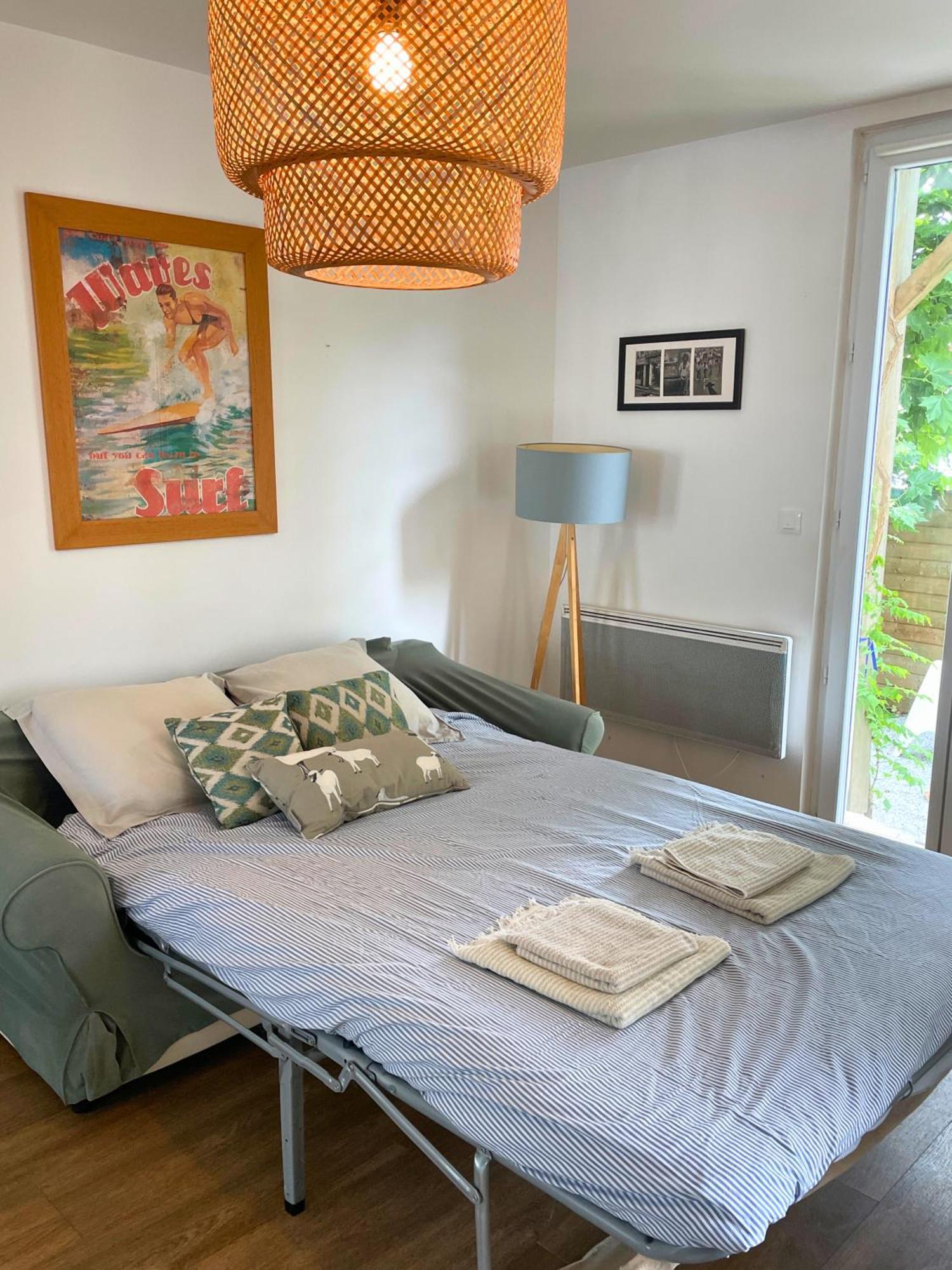 Villa Regis - Jardin-Parking-Wifi-Equipe Bajonna Zewnętrze zdjęcie